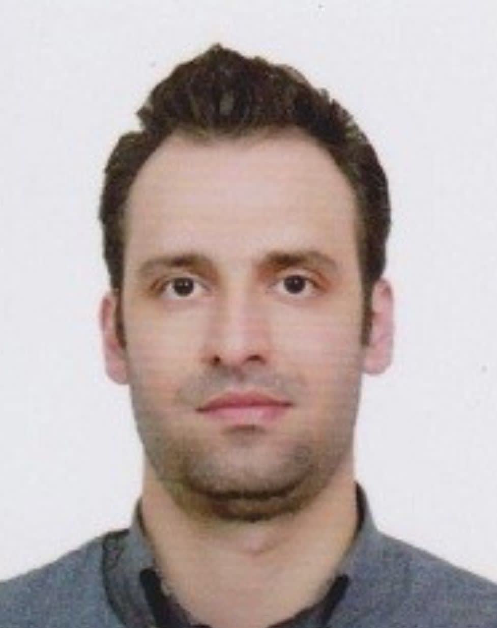 دکتر حسام الدین مشکات رضوی
